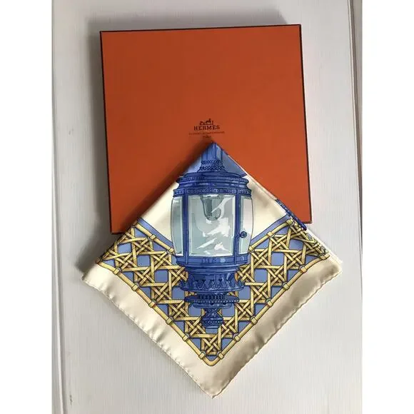 HERMES Scarf Carriage Lights Feux De Route Silk 35” by Caty Latham New with Box - Picture 2 of 10